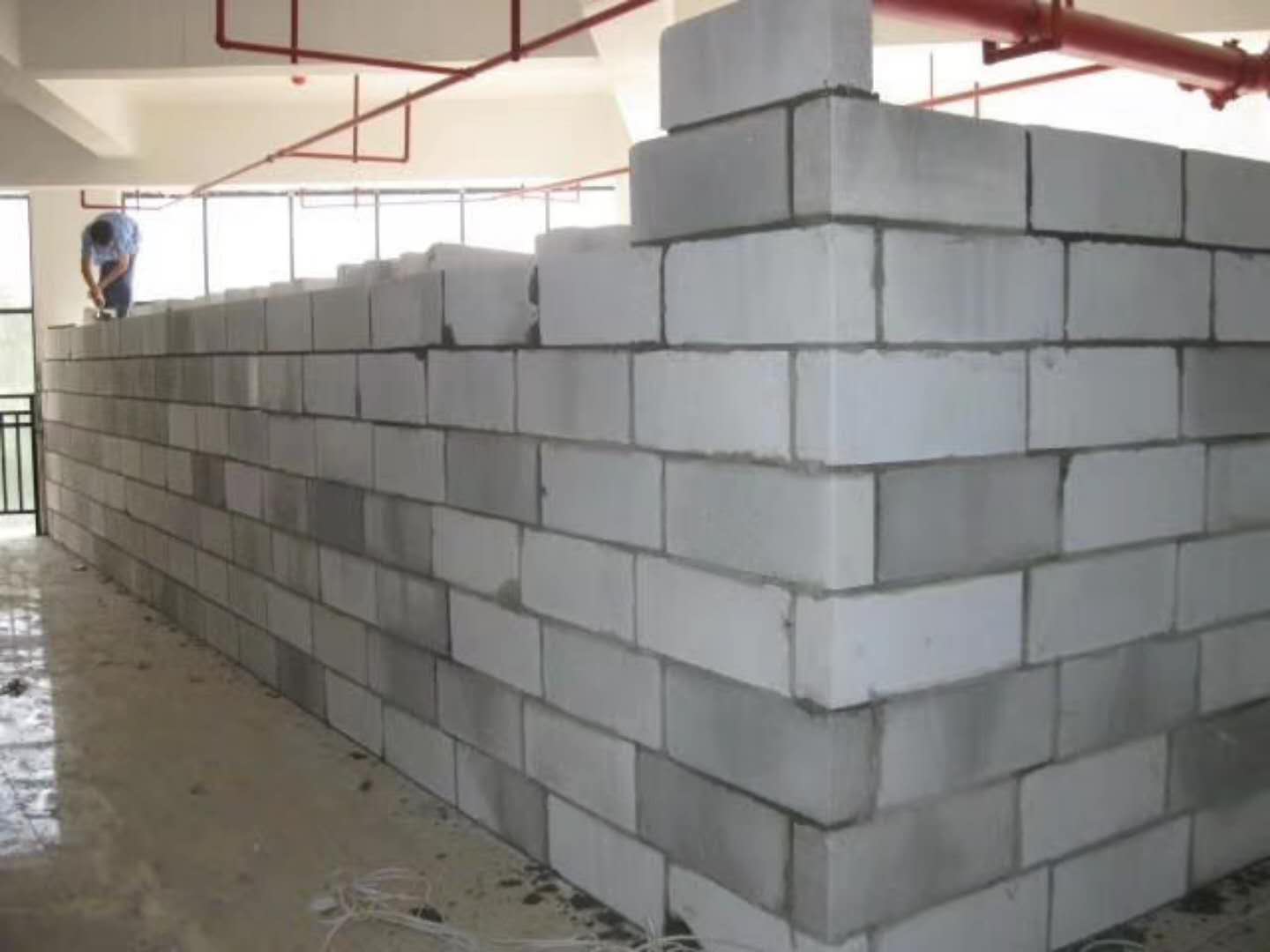 康保蒸压加气混凝土砌块承重墙静力和抗震性能的研究
